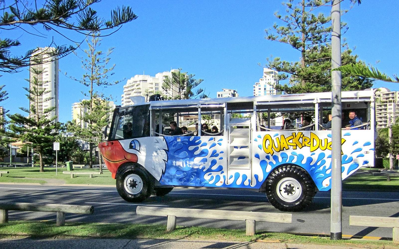 Quack'rDuck Gold Coast Tour langs stad en rivier - image 5