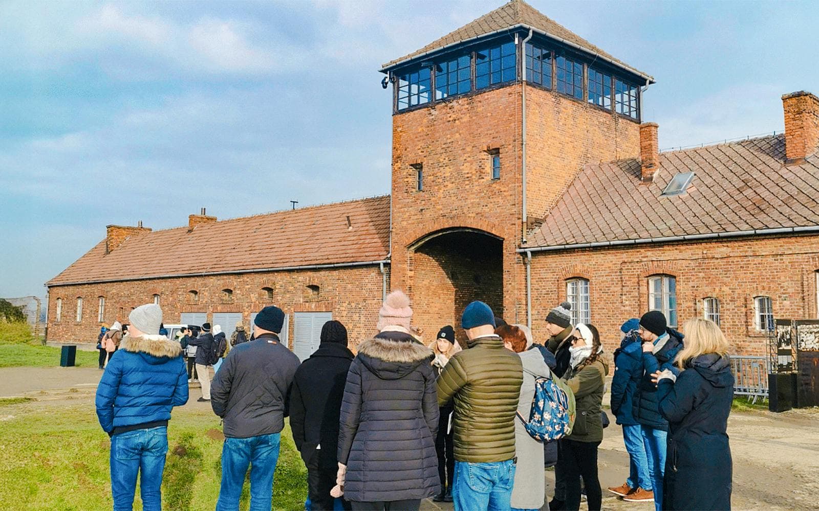 From Krakow: Auschwitz-Birkenau Guided Tour with Transfers