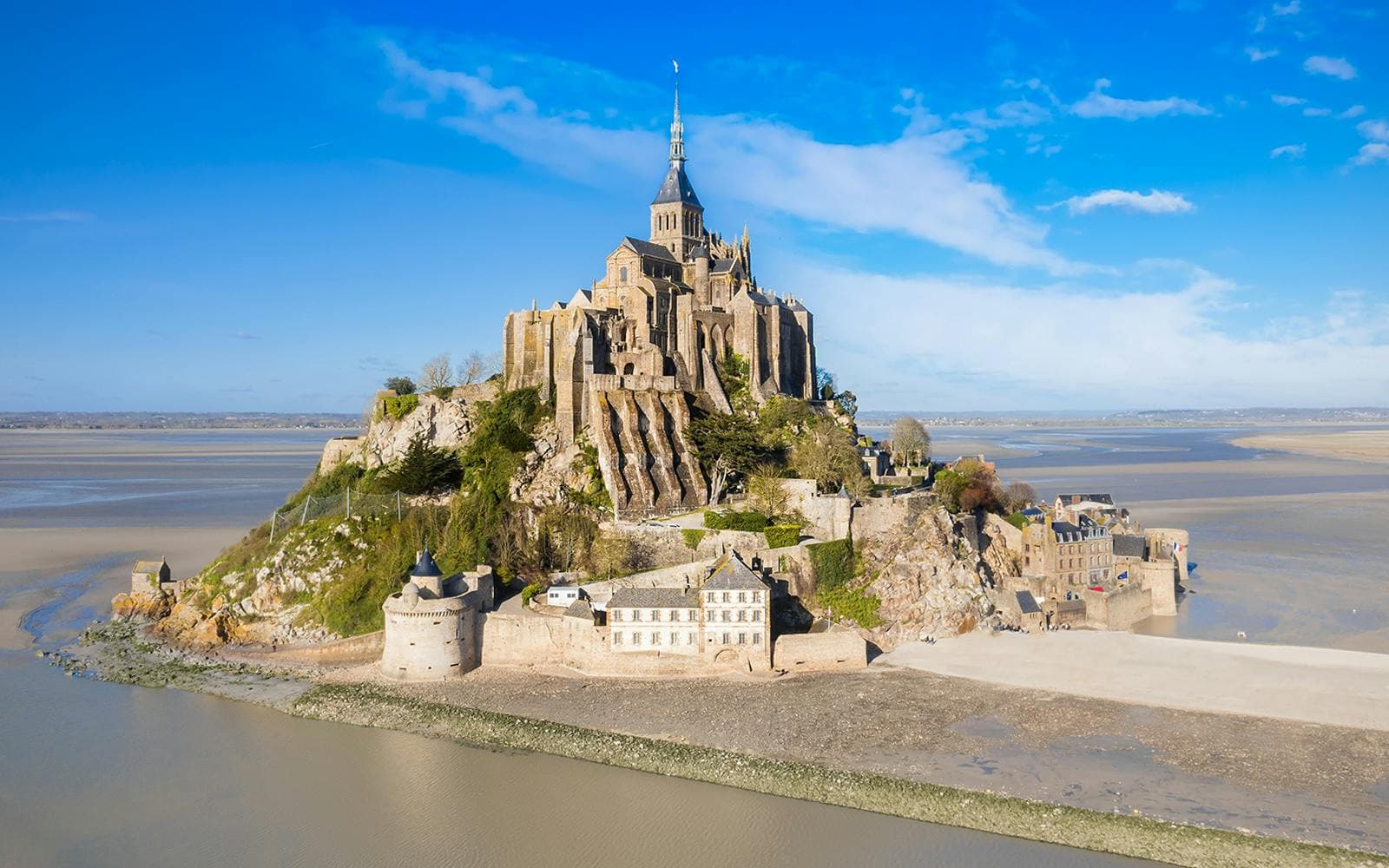Mont-Saint-Michel Island Guided Tour And Abbey Tickets
