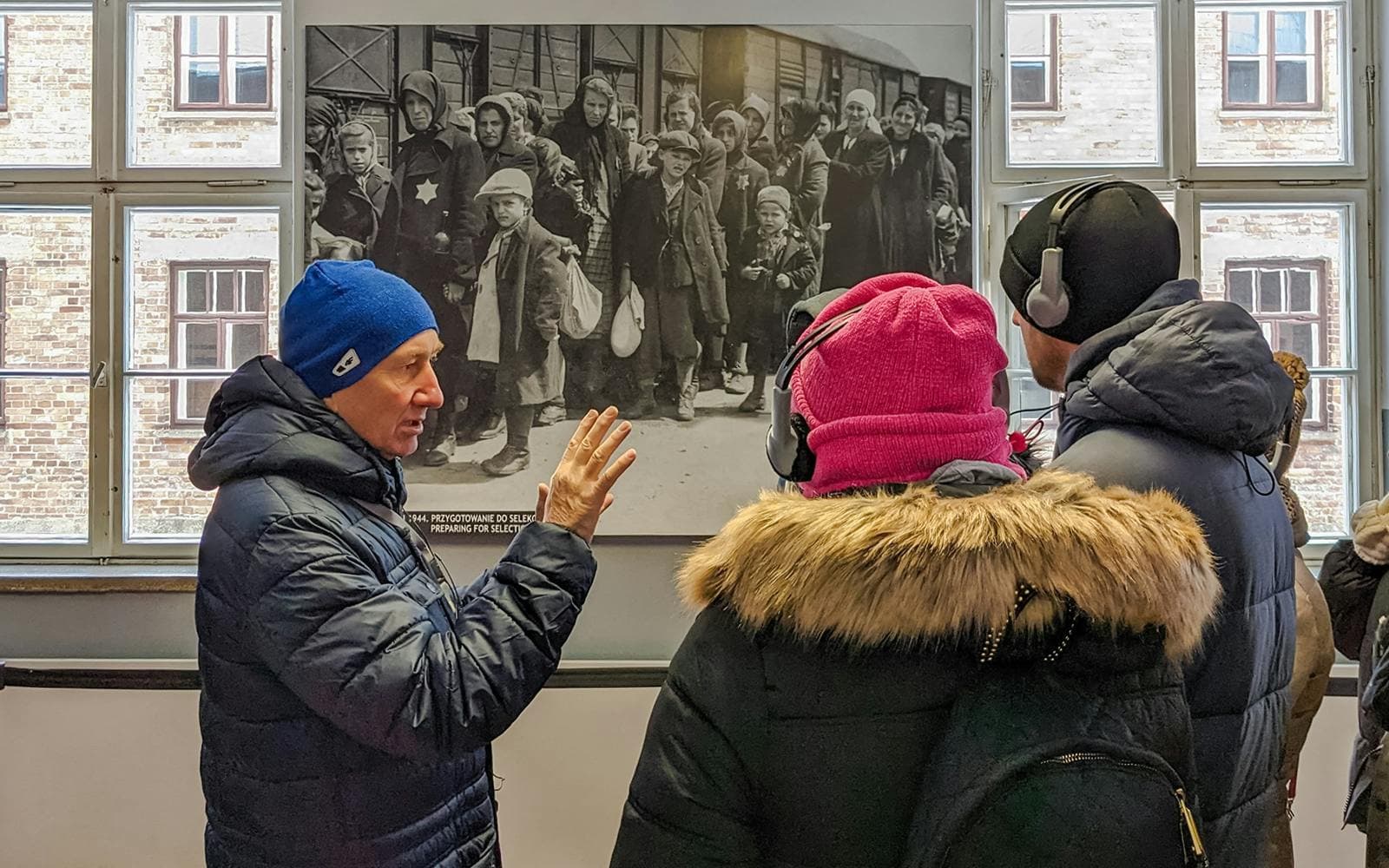 Da Breslavia: Tour guidato Auschwitz Birkenau con trasferimenti - image 4