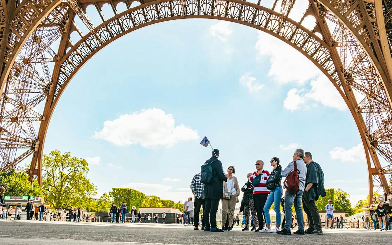Visite guidée de la Tour Eiffel par ascenseur : Entrée horodatée au sommet ou au 2e étage - image 7