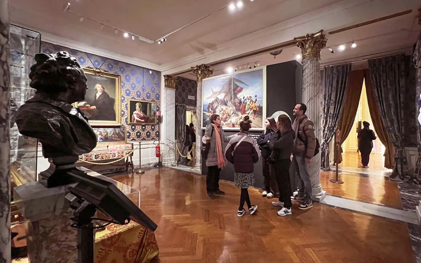Skip-the-Line Entry & Guided Tour of La Scala Theatre - image 8