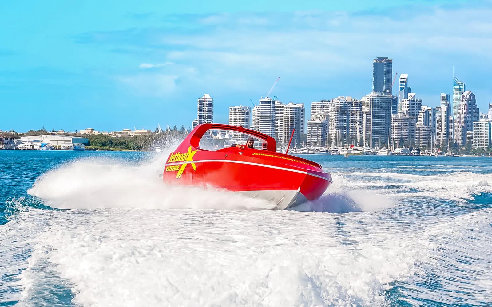 Paseo extremo en lancha motora de 55 minutos desde Surfers Paradise