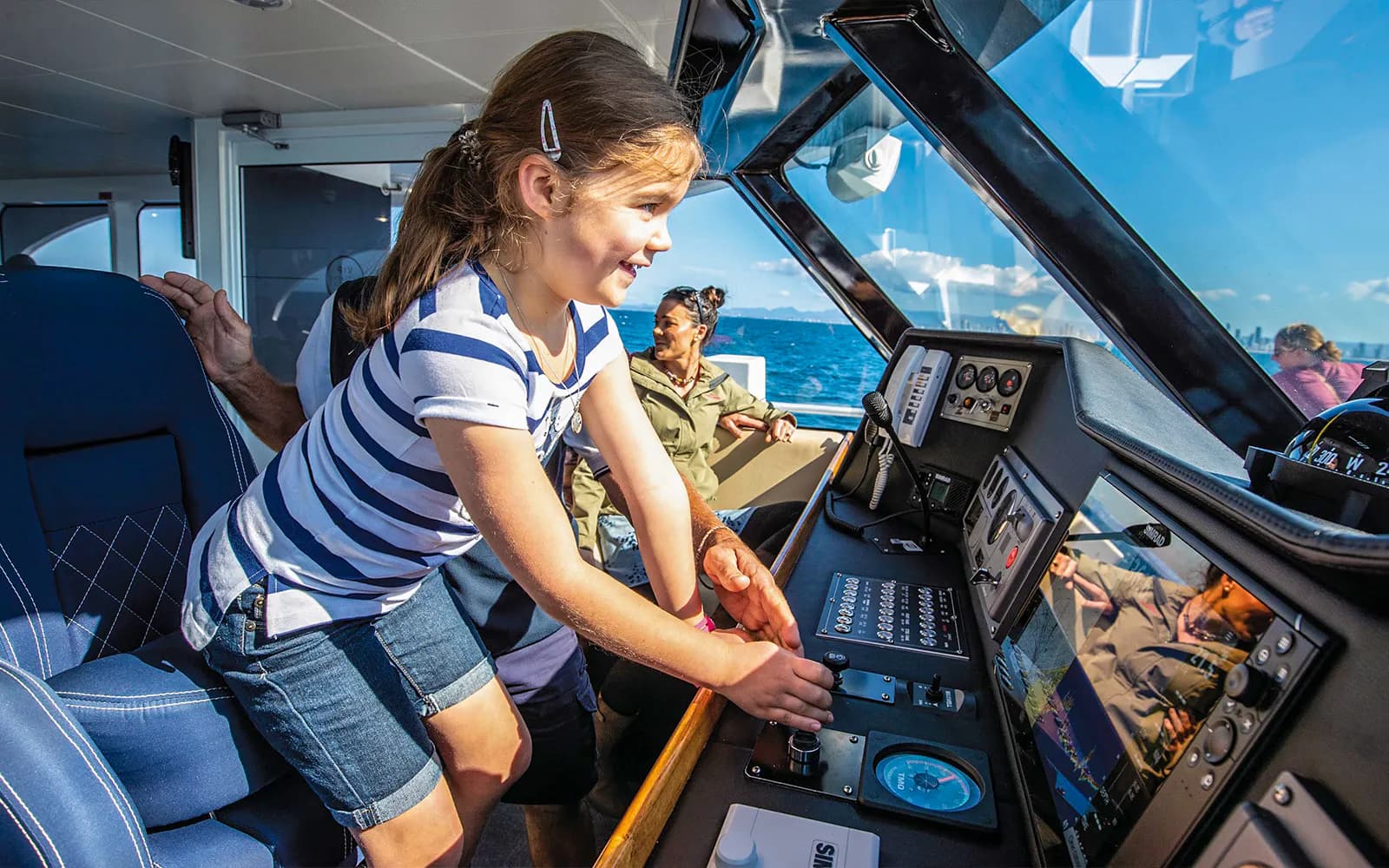 Premium Whale Watching Cruise by SeaWorld - image 2