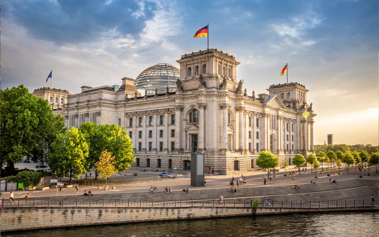Berlin Spree River City Highlights Sightseeing Cruise - image 6