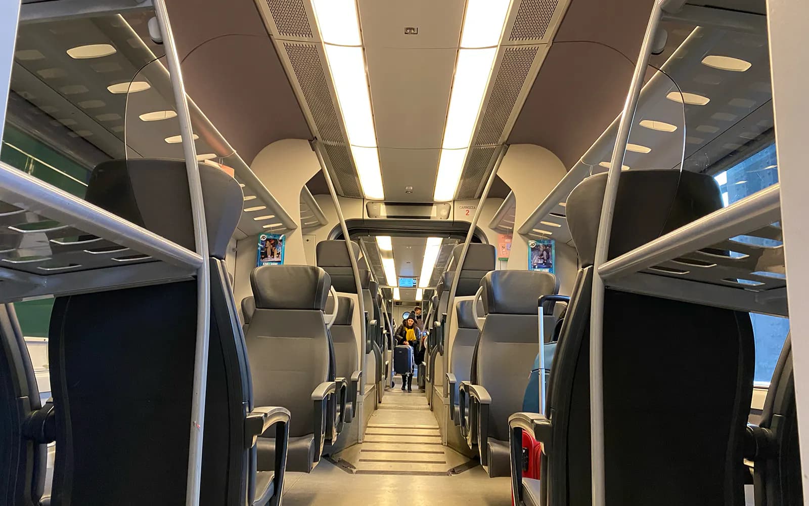 Malpensa Express: One-Way Train Transfers between Malpensa Airport T1/T2 and Central/Cadorna Station - image 3