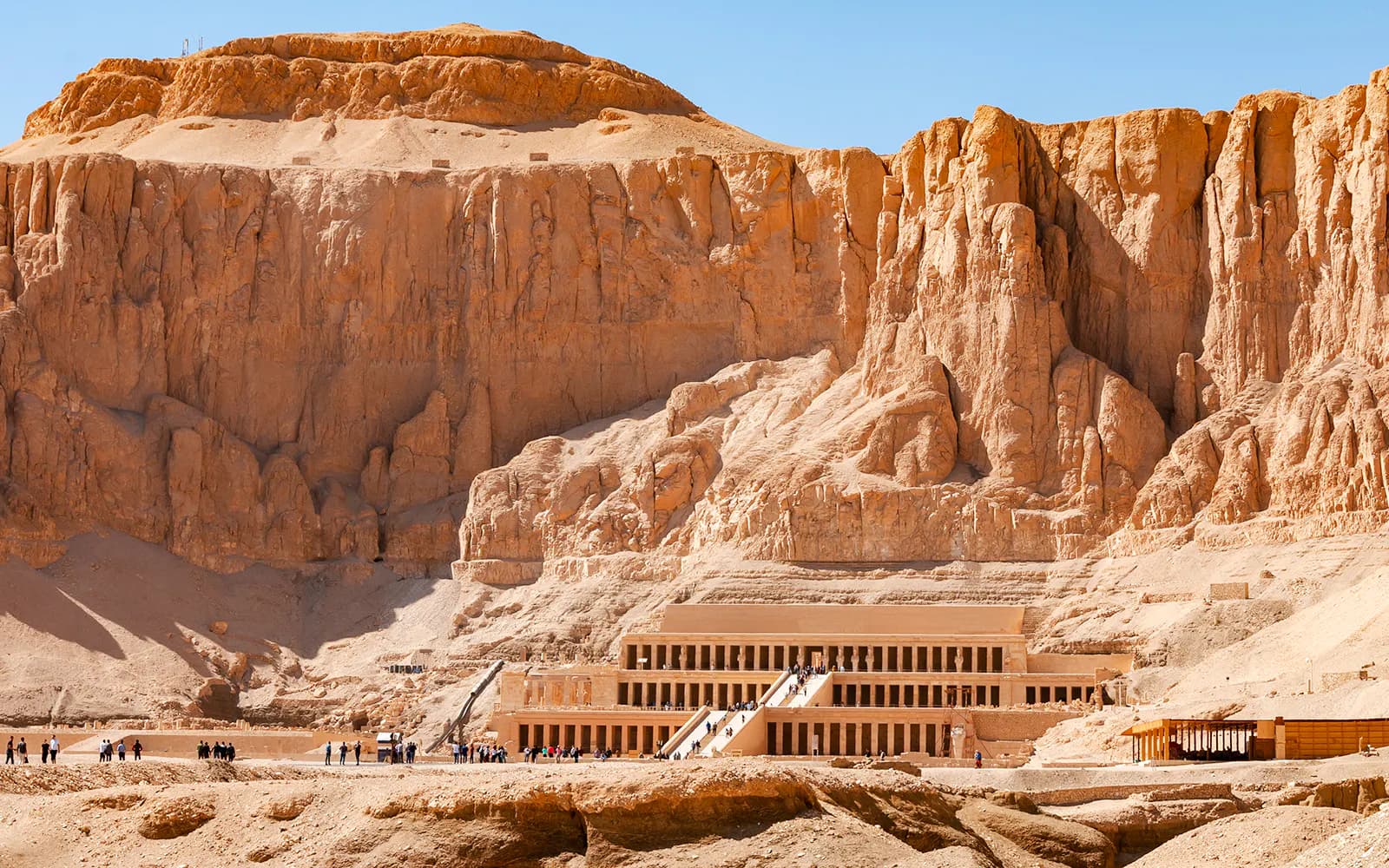 From Cairo: Private Full-Day All-Inclusive Tour of Luxor West & East Banks with Tickets, Transfers and Lunch