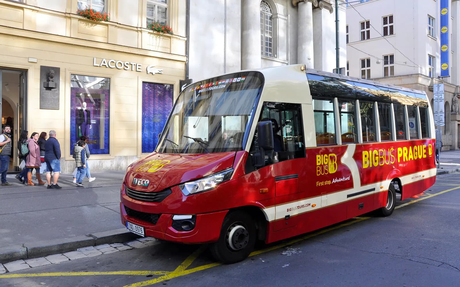 Big Bus: Prag Hop-on Hop-off Bustour mit optionaler Schifffahrt auf der Moldau - image 5