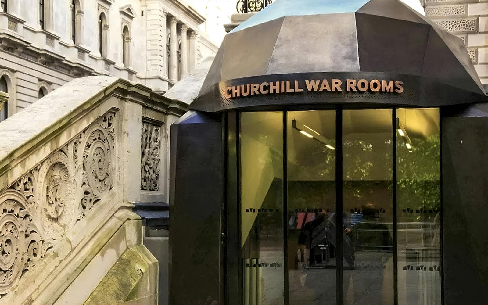 Entrada a las Salas de Guerra de Churchill con audioguía