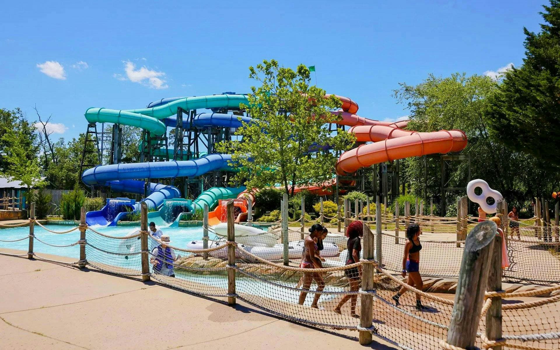 Billets d'une journée pour Hurricane Harbor, dans le New Jersey - image 4