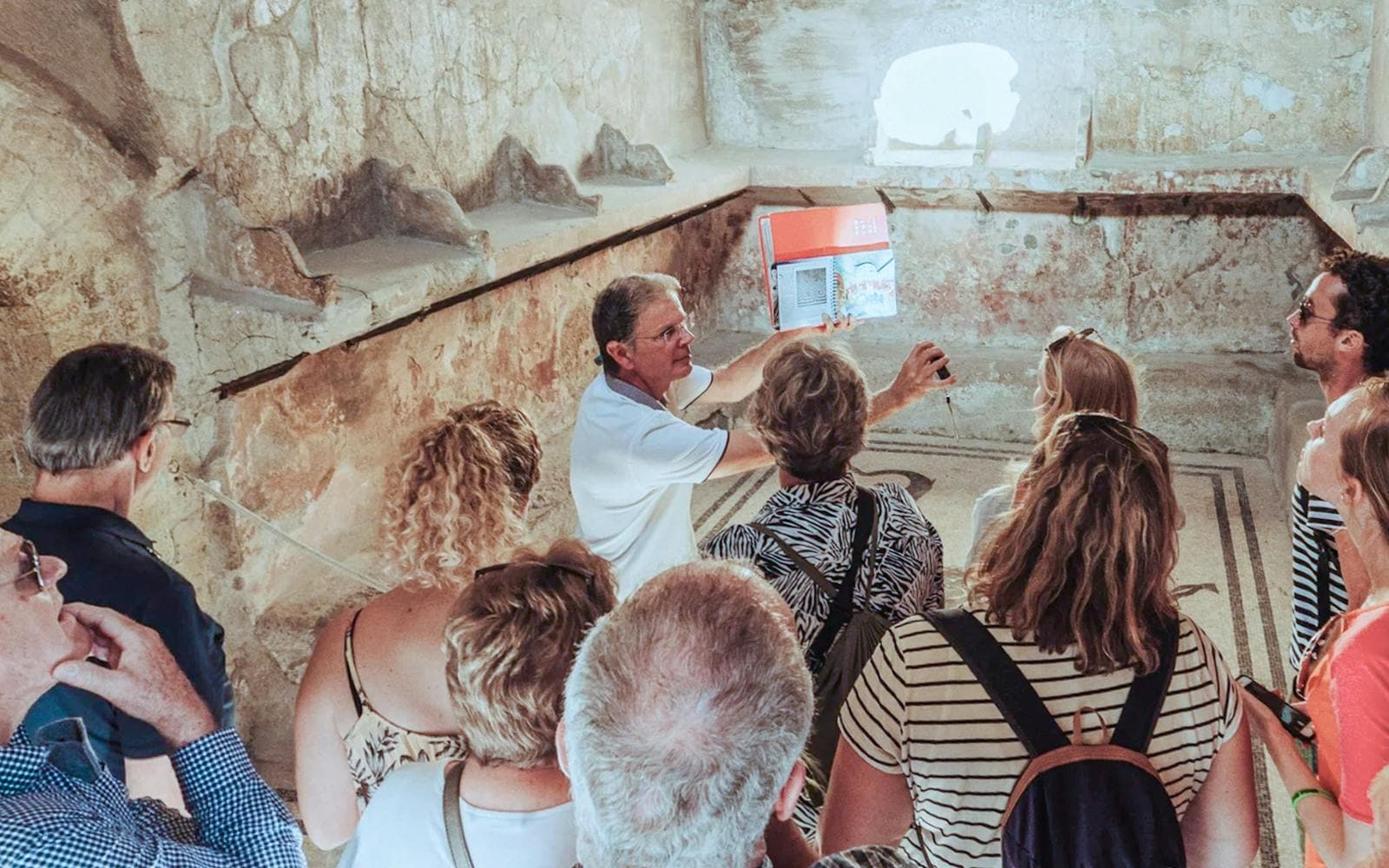 Herculaneum Priority-Entry Guided Tour with an Archaeologist