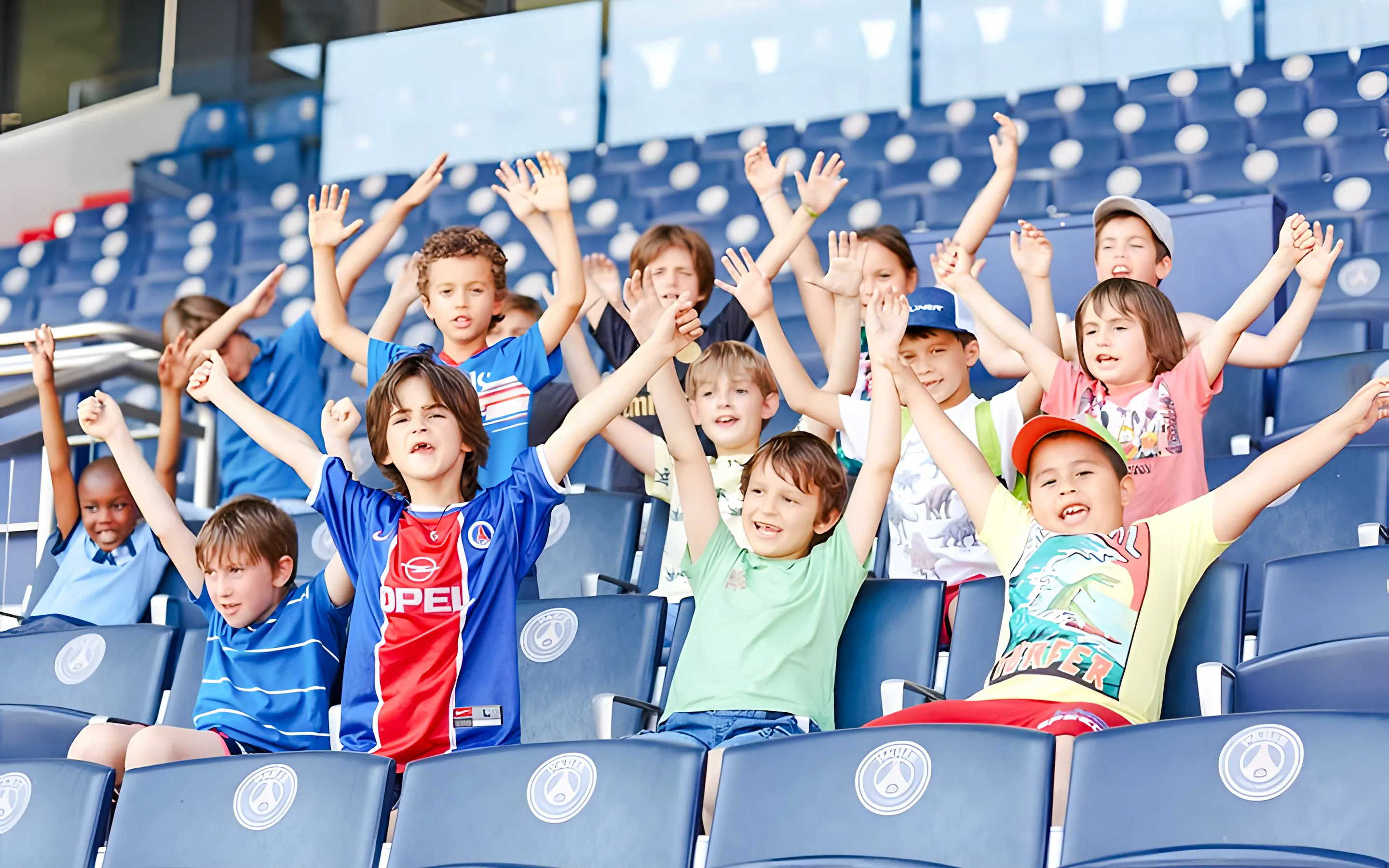 Zwiedzanie stadionu PSG Parc des Princes z dostępem za kulisy - image 10