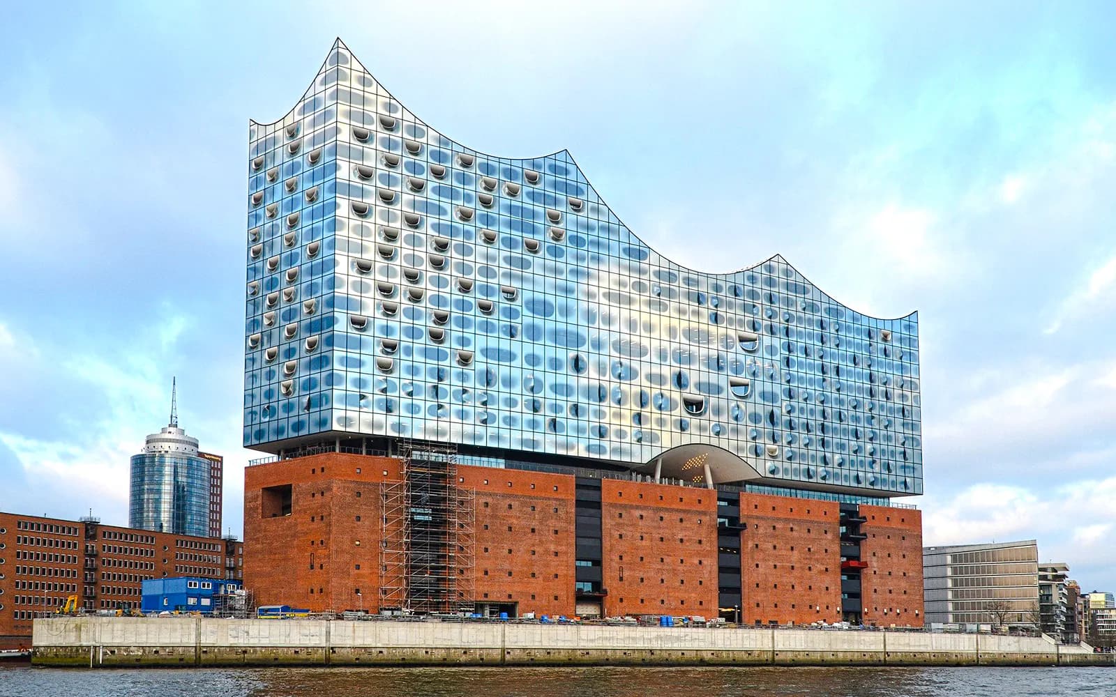Hamburg Harbor 1-Hour Sightseeing Cruise with Speicherstadt - image 2