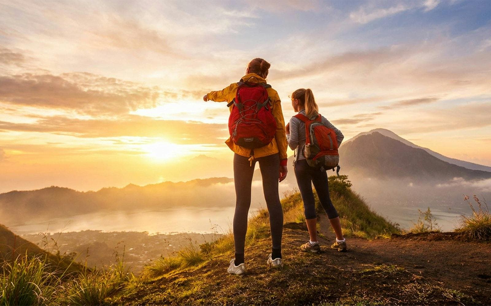 Mount Batur Sunrise Trek with Guide, Breakfast & Hotel Transfers