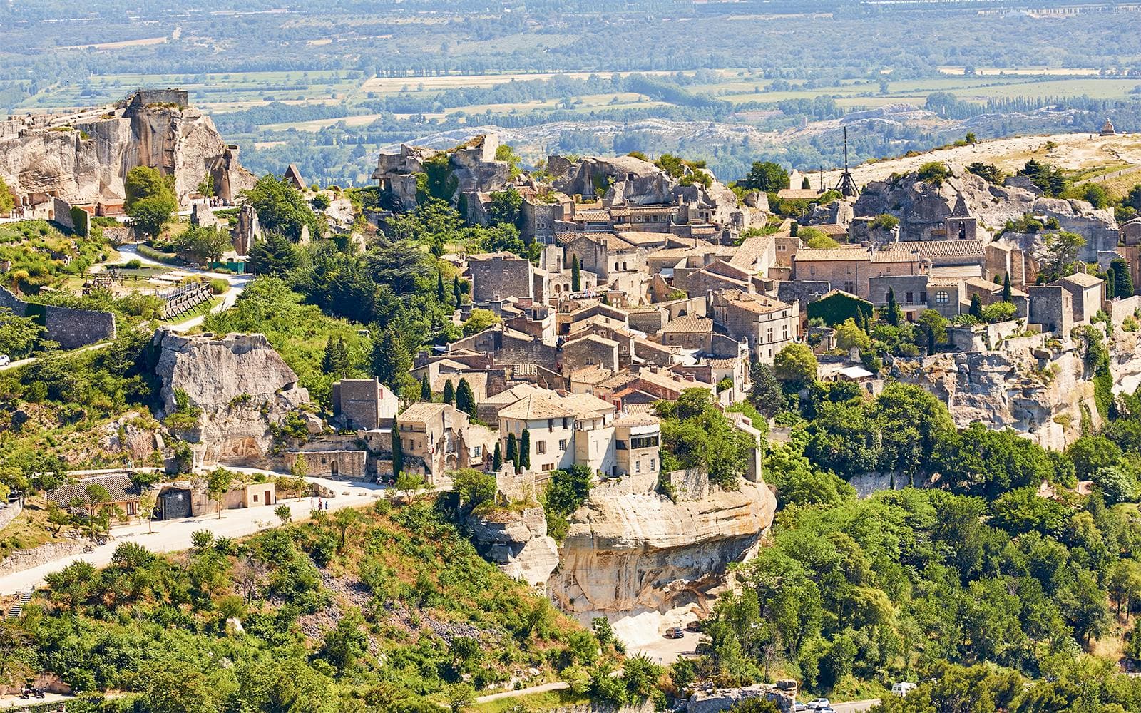 Ab Marseille: Tagesausflug zum Pont du Gard, nach Avignon und Châteauneuf-du-Pape mit Weinverkostung - image 7