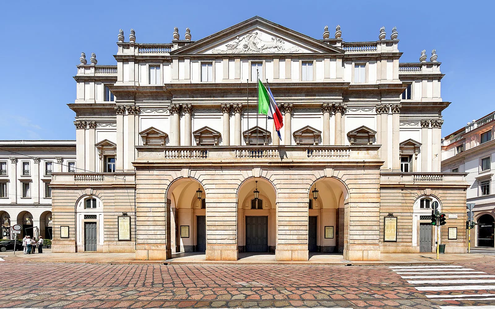 Skip-the-Line Entry & Guided Tour of La Scala Theatre - image 2