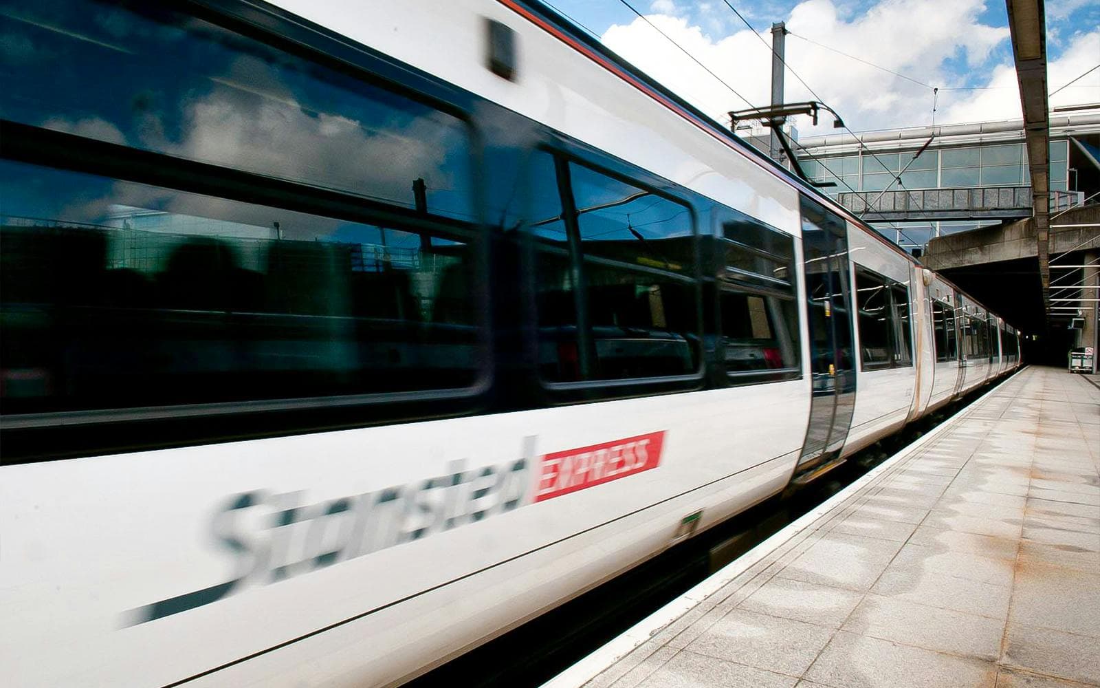 Traslado en tren: Aeropuerto de Stansted a/desde Londres en Stansted Express - image 7