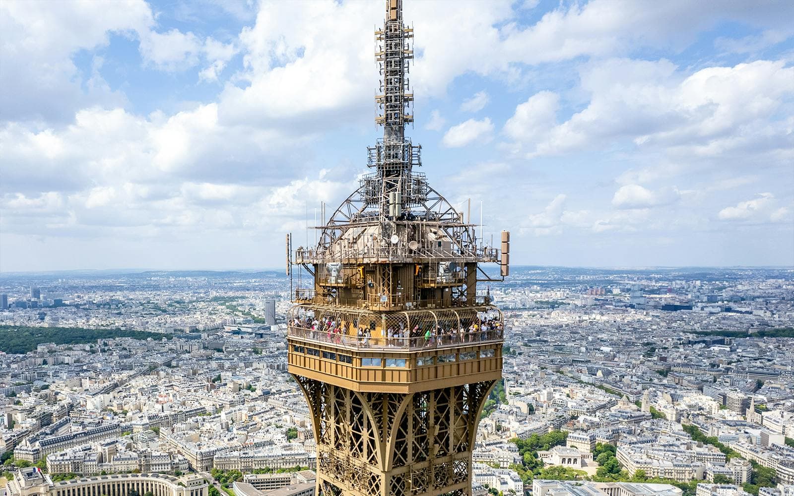 Visite guidée de la Tour Eiffel par ascenseur : Entrée horodatée au sommet ou au 2e étage - image 2