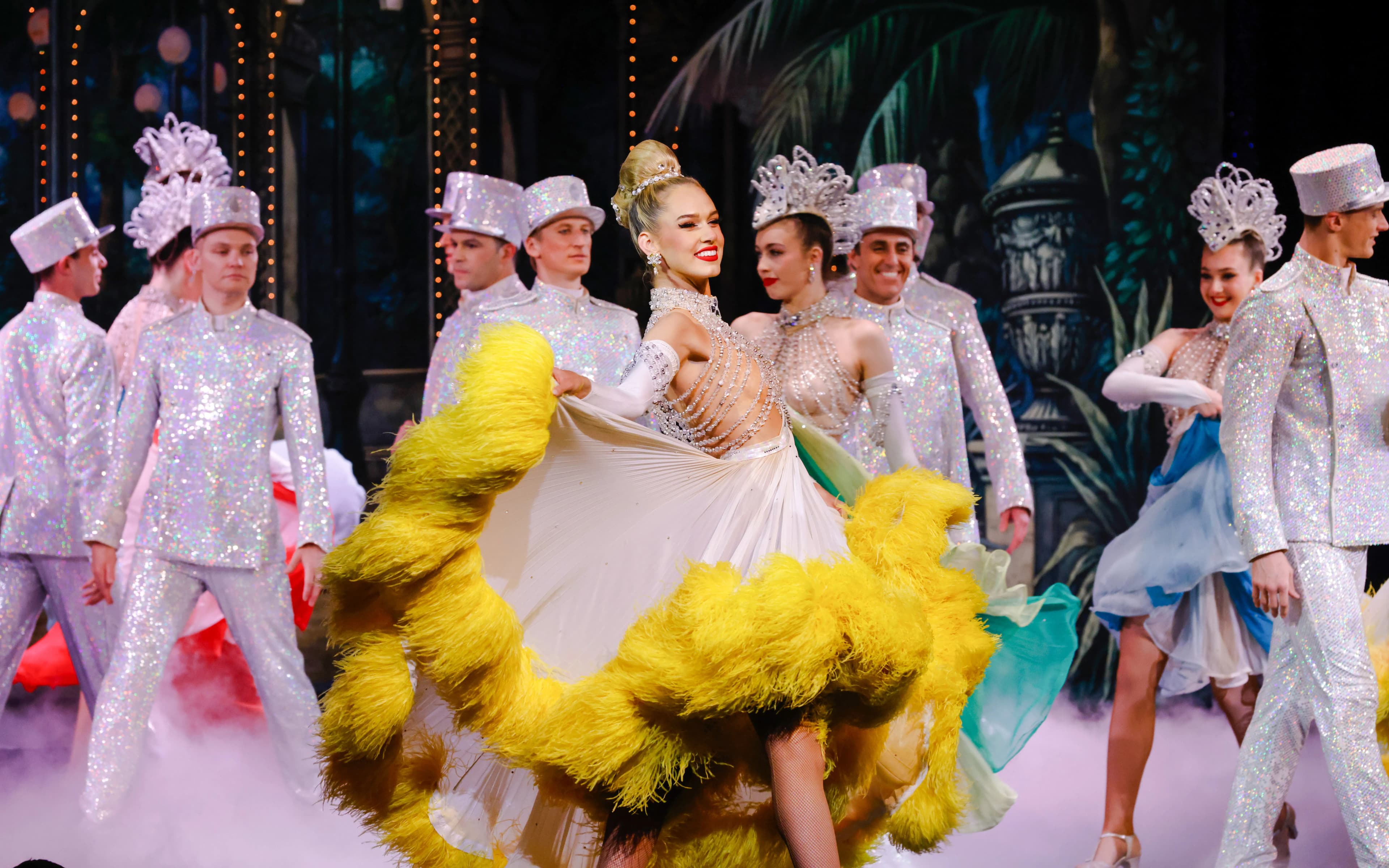 Spectacle du Moulin Rouge avec Champagne - image 2