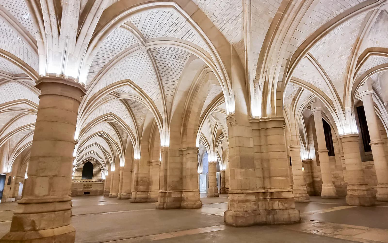 Conciergerie Entry Tickets - image 4