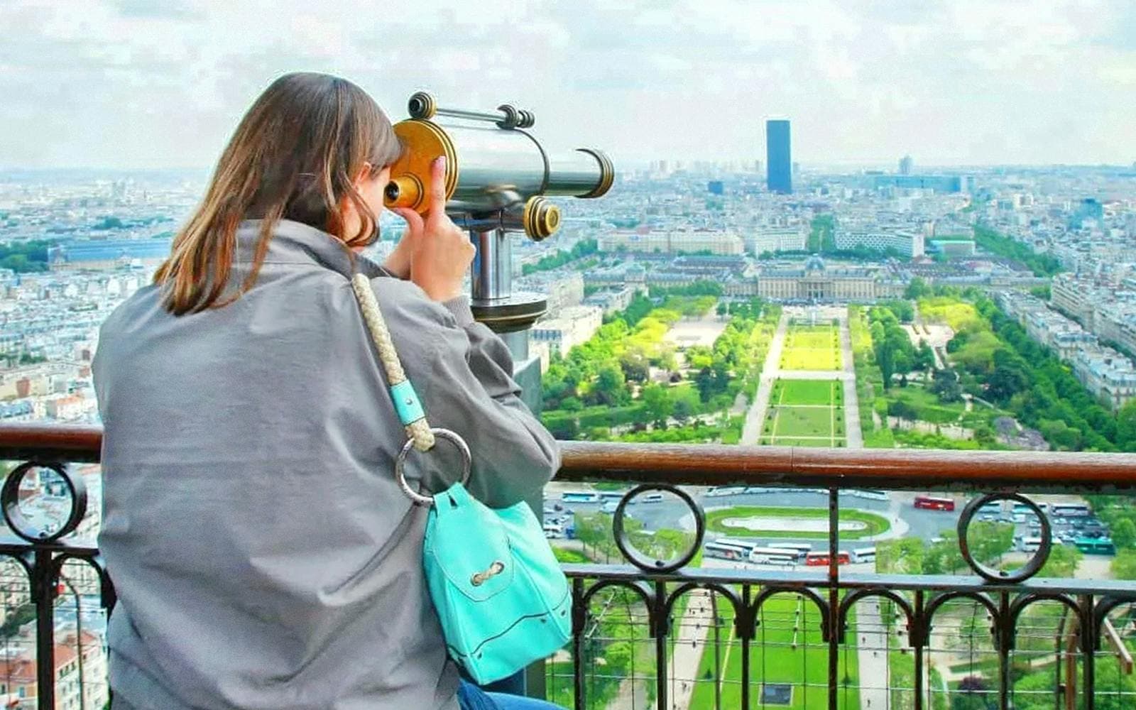 Visite guidée de la Tour Eiffel par ascenseur : Entrée horodatée au sommet ou au 2e étage - image 4