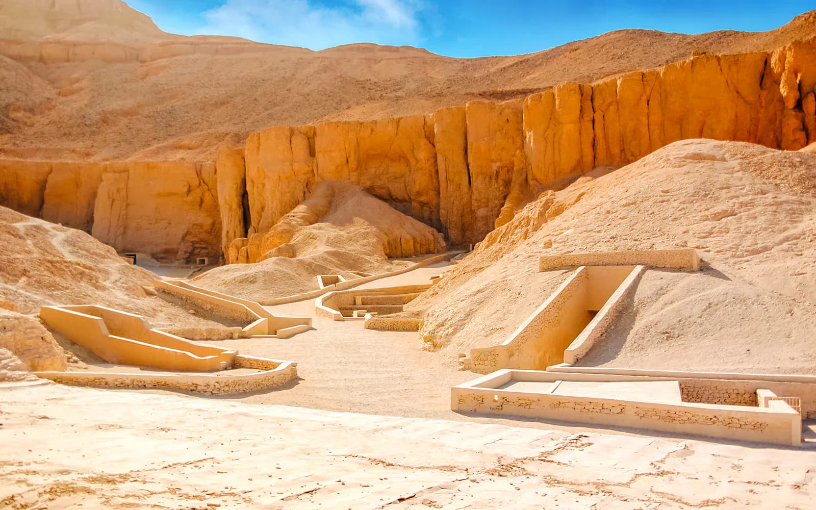 From Cairo: Private Full-Day All-Inclusive Tour of Luxor West & East Banks with Tickets, Transfers and Lunch - image 3