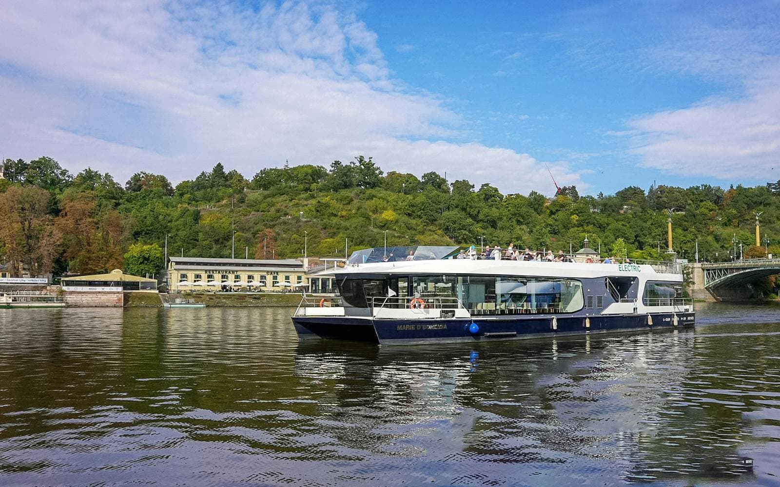 Crucero turístico por el Moldava de Praga - image 7
