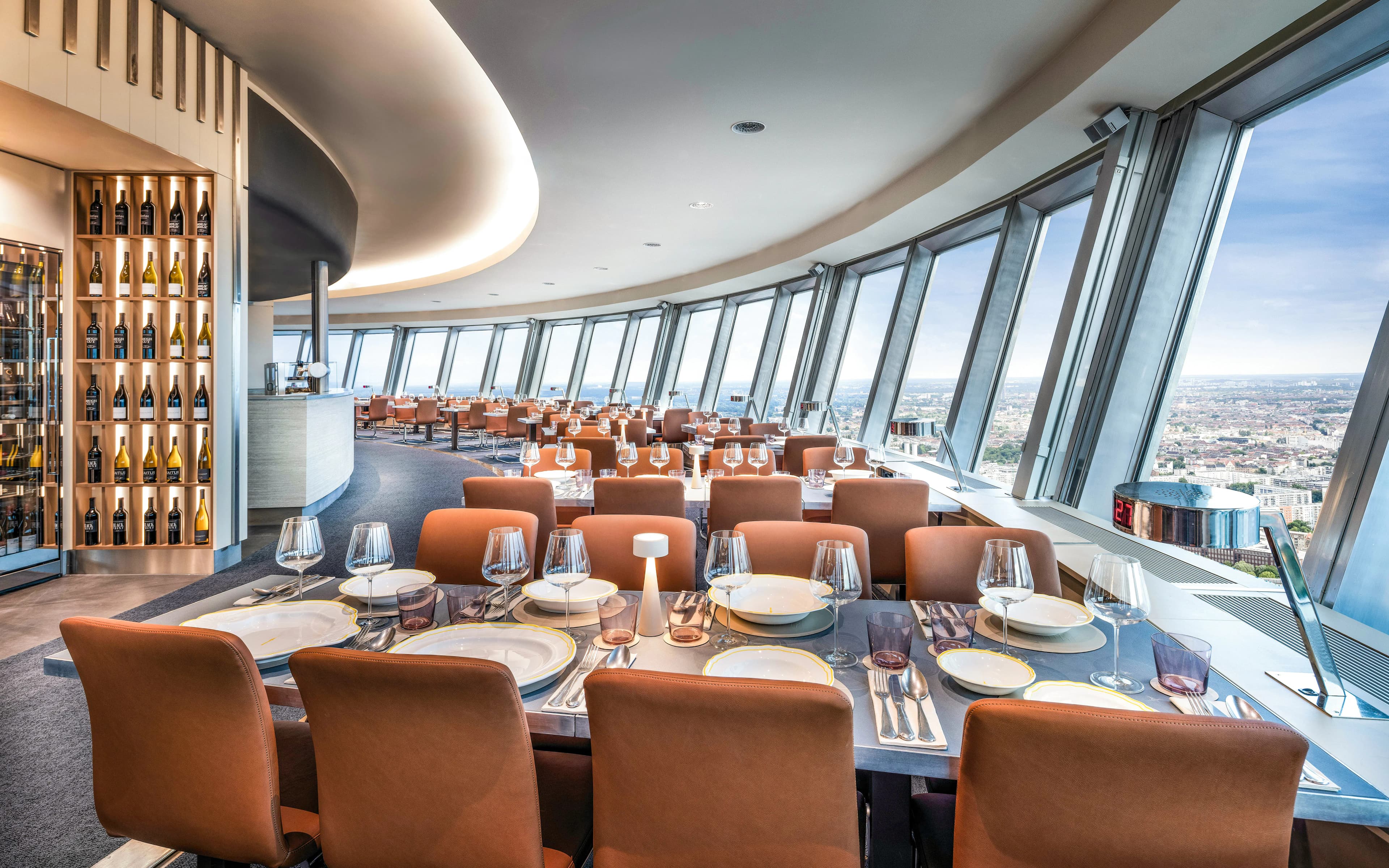 Berlin TV Tower Entry Tickets & Restaurant Reservation - image 4