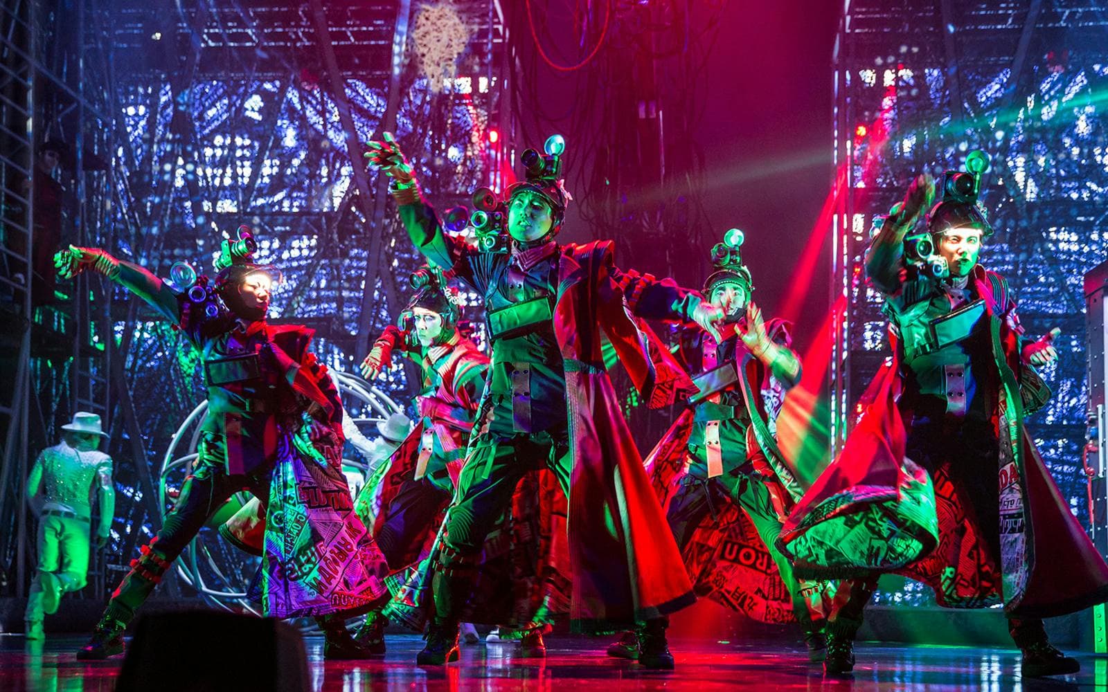 Cirque du Soleil Michael Jackson ONE: Las Vegas - image 9