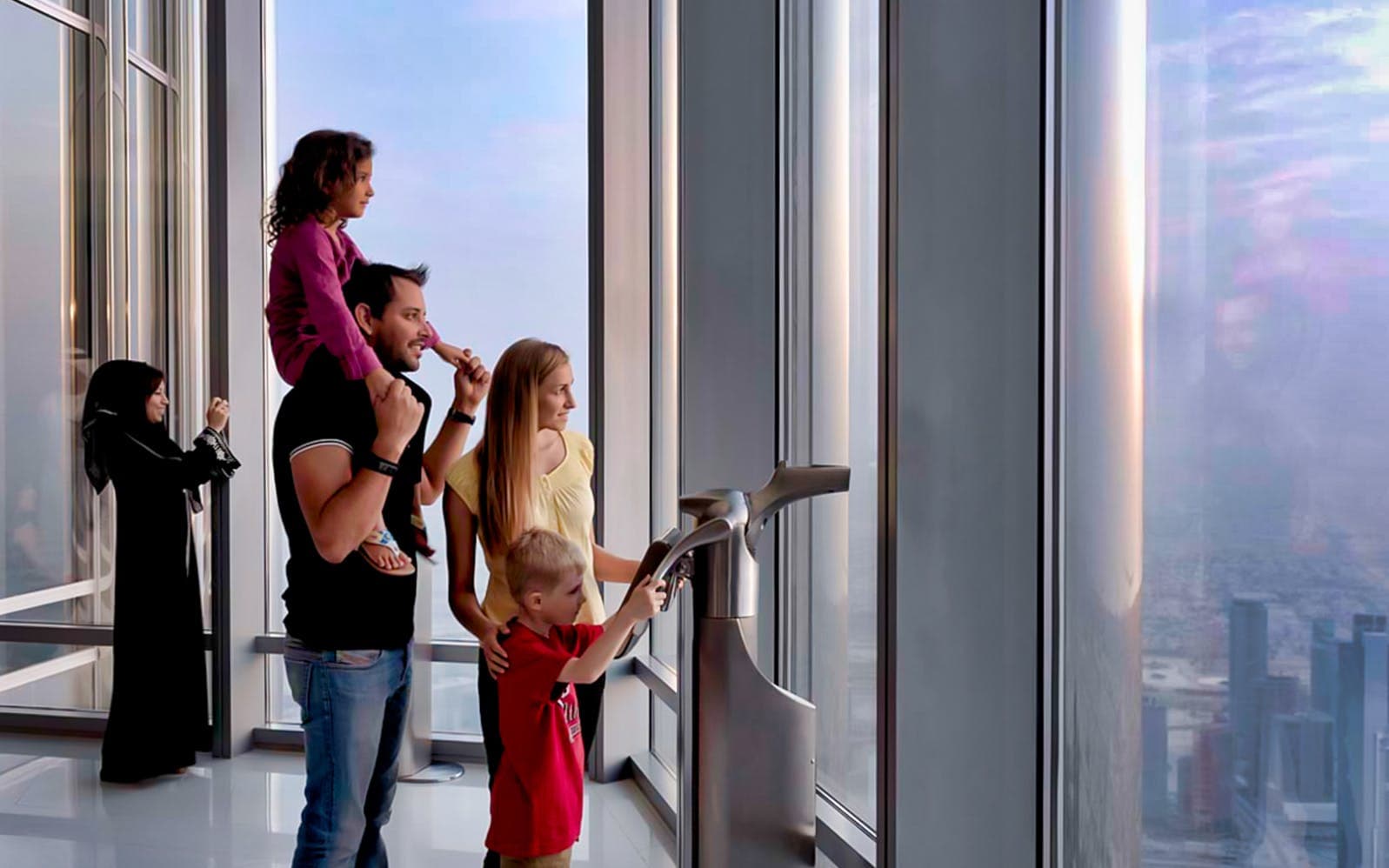 Entradas Burj Khalifa At The Top: Niveles 124 y 125 - image 2