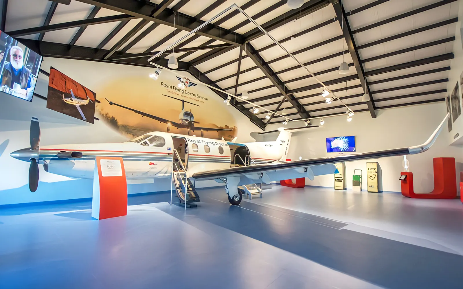 Combo: Crocosaurus Cove + Royal Flying Doctor Service Tickets - image 9